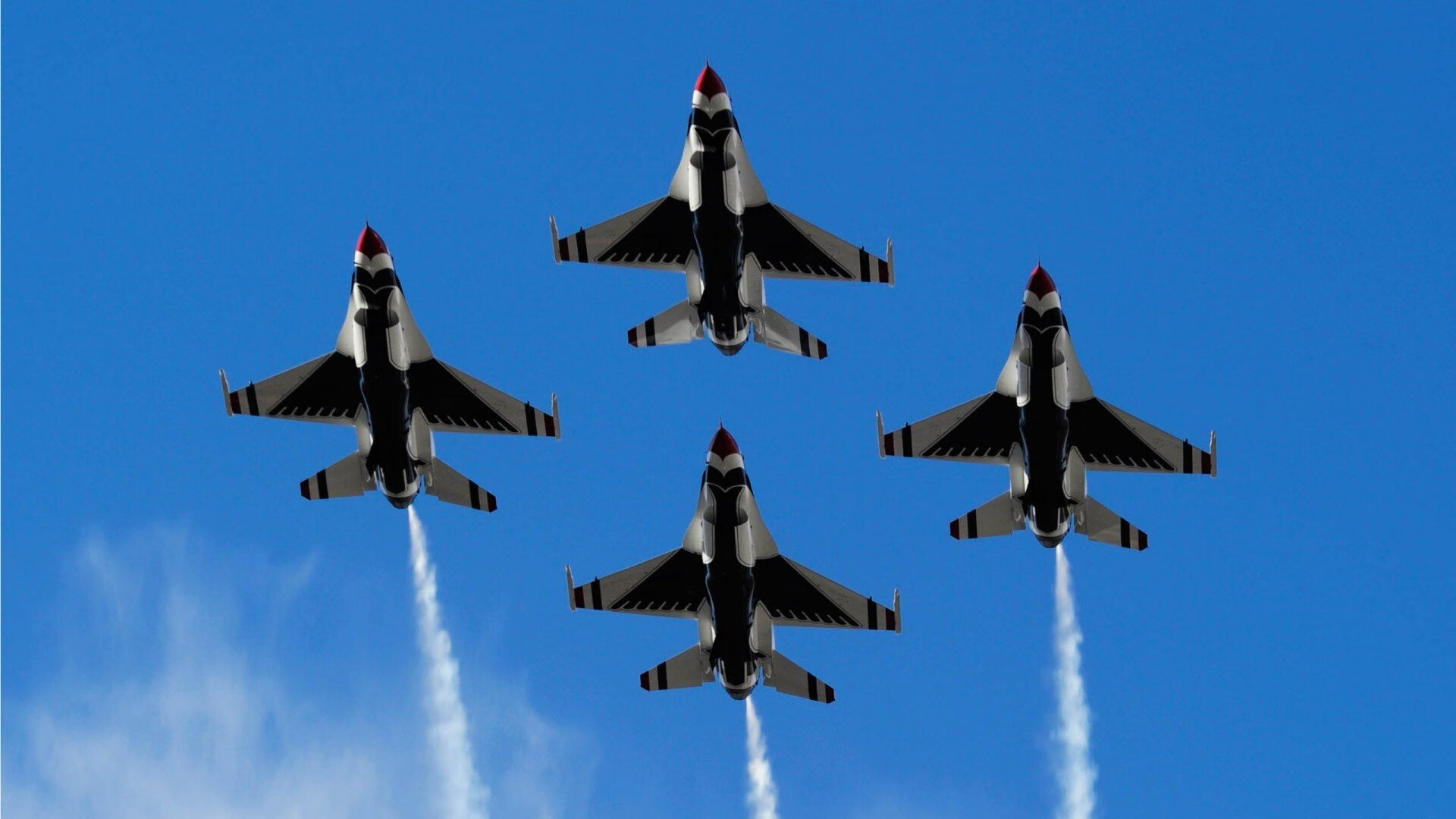 基层足球教练纳入国家人才库享受专项扶持政策，2021足球教练员培训报名